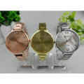 Yxl-802 Hot and Cheap Sales Femme Marque Luxury Gold Slim Grid Band Precise Quartz Movement Lady Fashion Watch